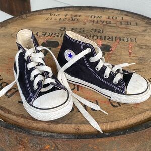 Toddler high top converse size 9